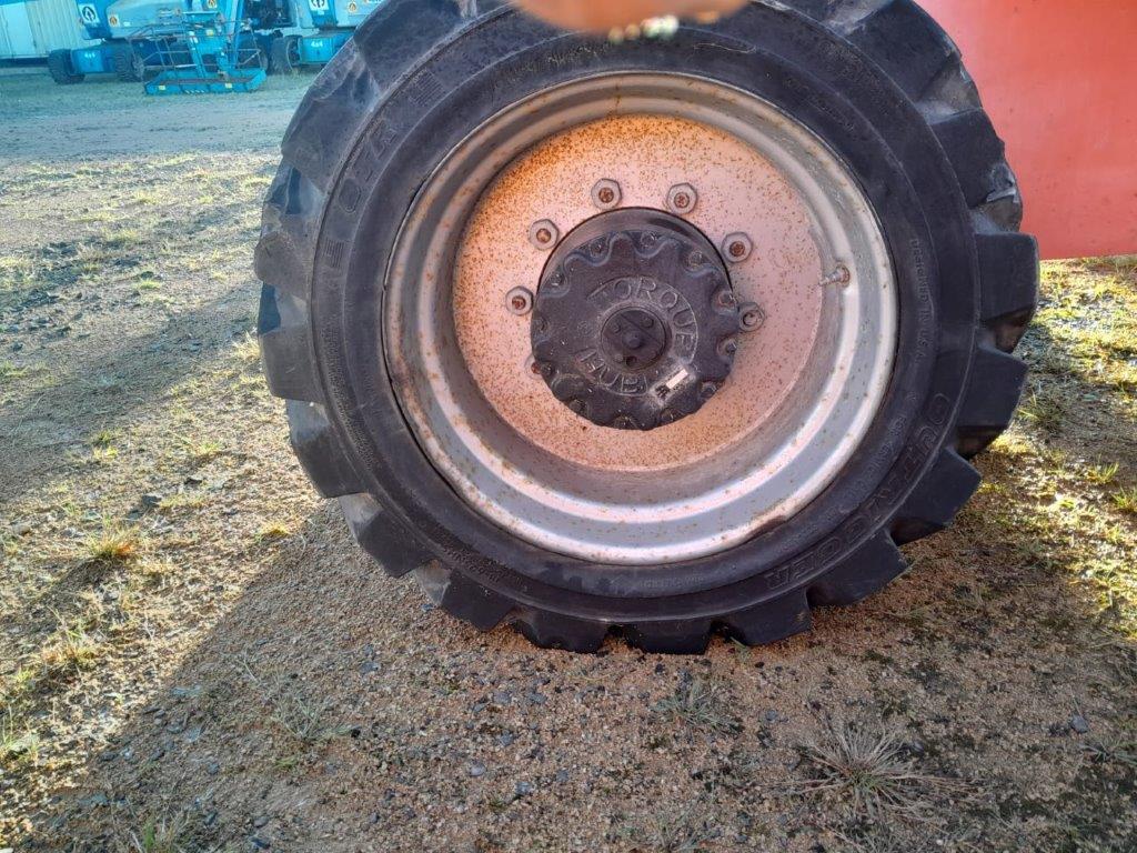 Sold - Articulated Boom Lift - View 2